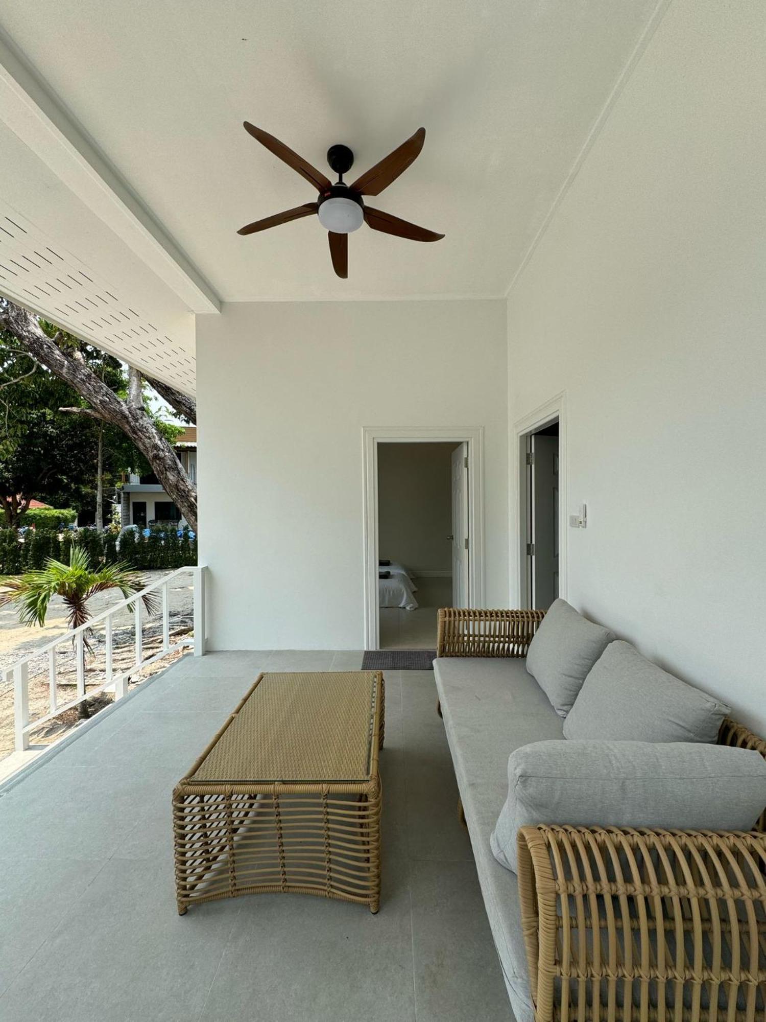 Sabaii Bay Resort Baan Tai Bagian luar foto
